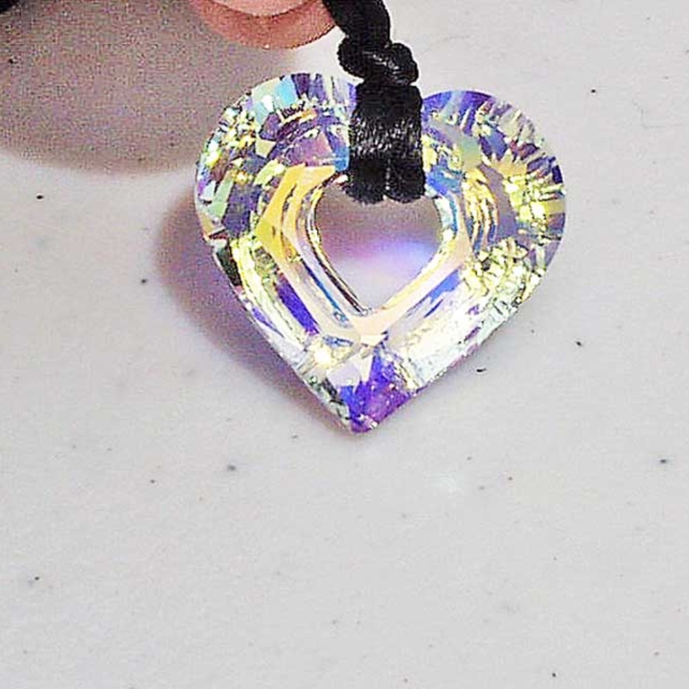 SWAROVSKI CRYSTAL “MISS-U” HEART PENDANT NECKLACE, 22 INCHES, GENUINE SWAROVSKI,